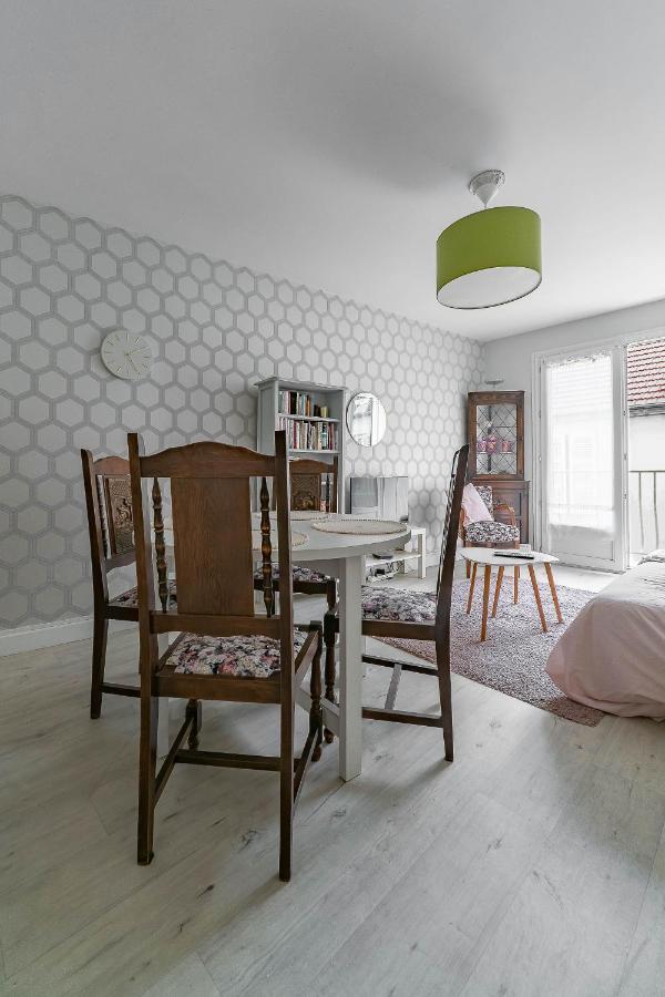Le Dejoux - Appartement Avec Terrasse En Centre Ville วิชี ภายนอก รูปภาพ