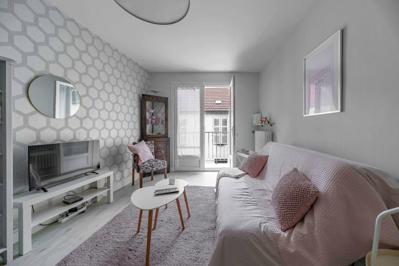 Le Dejoux - Appartement Avec Terrasse En Centre Ville วิชี ภายนอก รูปภาพ