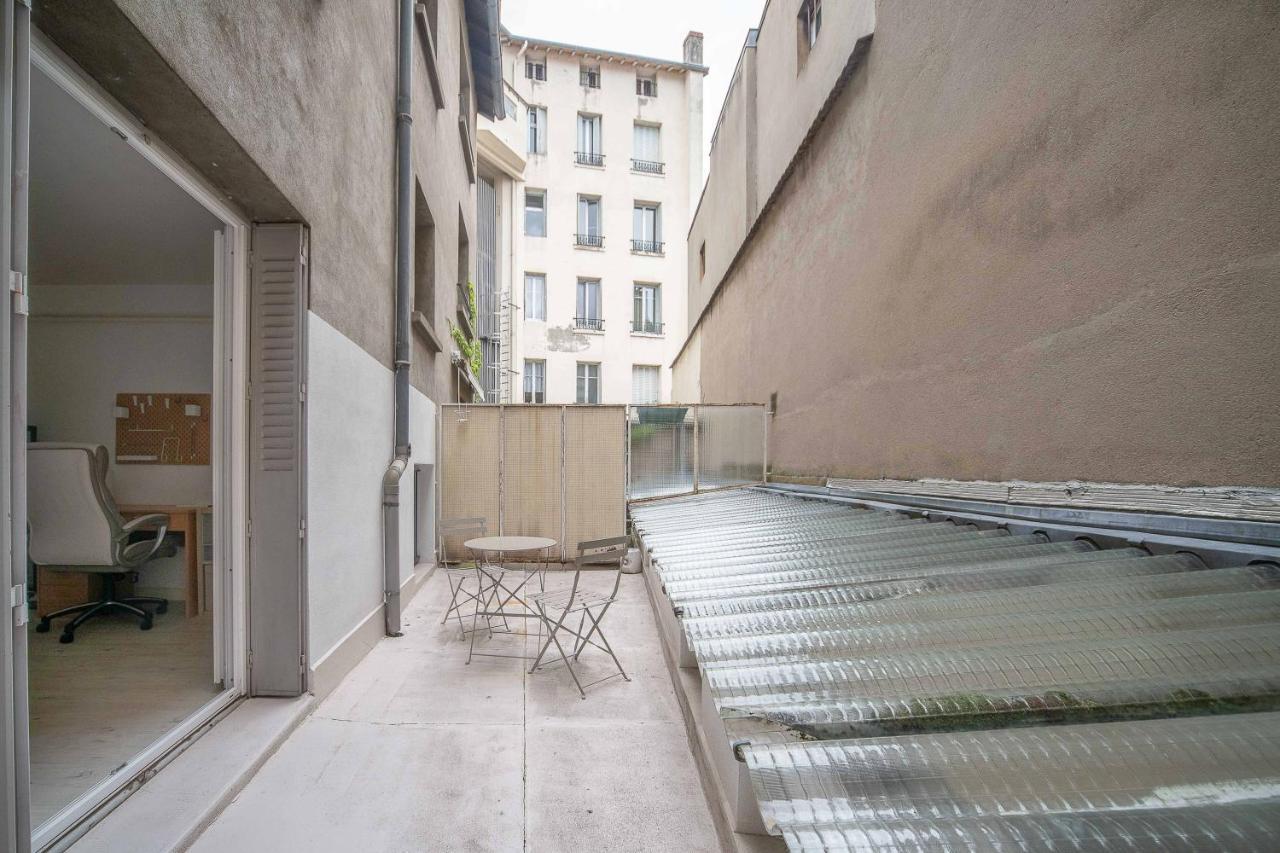 Le Dejoux - Appartement Avec Terrasse En Centre Ville วิชี ภายนอก รูปภาพ