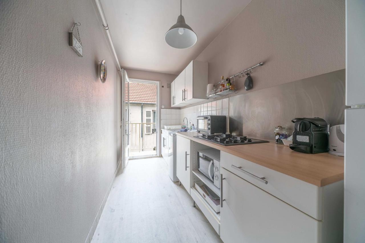 Le Dejoux - Appartement Avec Terrasse En Centre Ville วิชี ภายนอก รูปภาพ